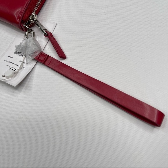 Jennifer Moore Wristlet Clutch Bag Wallet Purse Berry Red Vegan Leather New - Picture 8 of 12